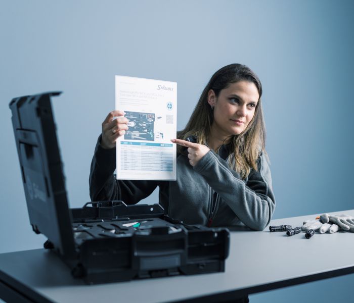 Innovatives Lernen: Crimp- und Montage-Sessions zum Mitmachen am Stäubli Stand (Foto: Stäubli Electrical Connectors AG)