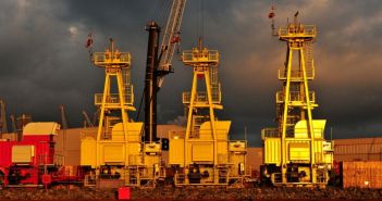 Rostock Port feiert Grundsteinlegung für neue Bürogebäude im (Foto: Hansestadt Rostock/ Angelika Heim)