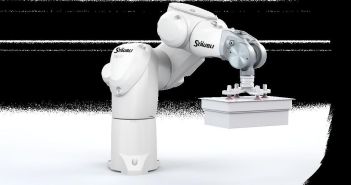 Stäubli Robotics präsentiert innovative Pharma-Roboter auf der (Foto: Stäubli Tec-Systems GmbH Robotics)