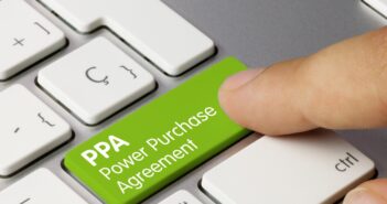 Industrie 4.0 und das PPA (Power Purchase Agreement) (Foto: AdobeStock - momius 180420863)