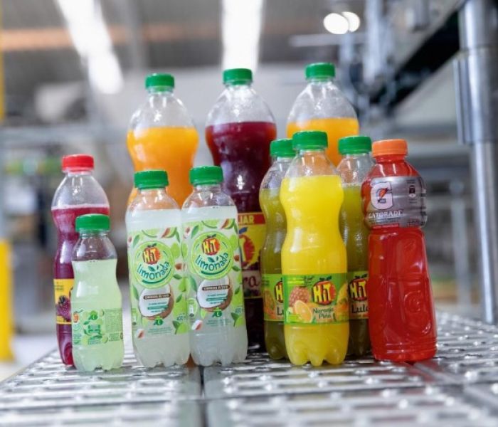 Neben Produkten wie Saft, Limonade und Energydrink ­umfasst das (Foto: Juan Cristobal Cobo)