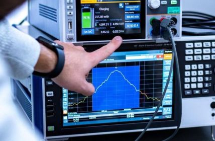 Rohde & Schwarz präsentiert innovativen HF-Wireless Power (Foto: Rohde & Schwarz)