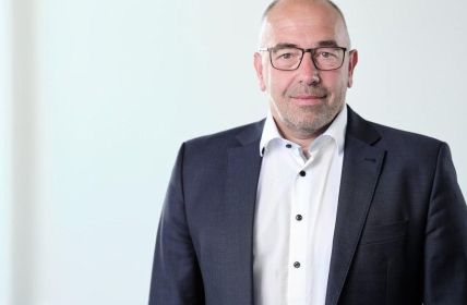 ARNOLD UMFORMTECHNIK: Nachhaltige Verbindungselemente und umweltfreundliche (Foto: THOMAS B. JONES)